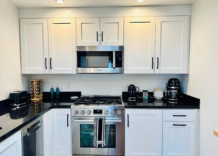 Bespoke Inn Flagstaff